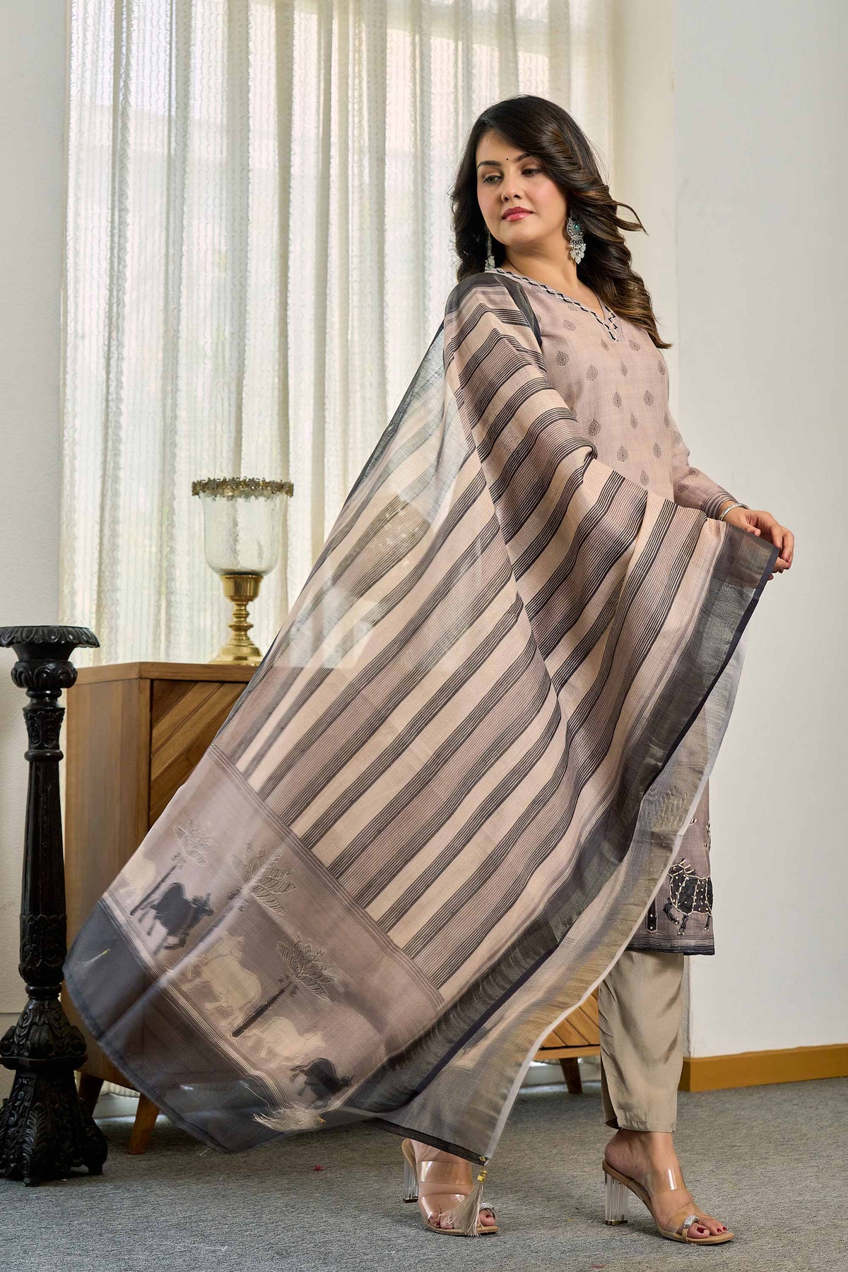 Mehal Grey Kurti Set