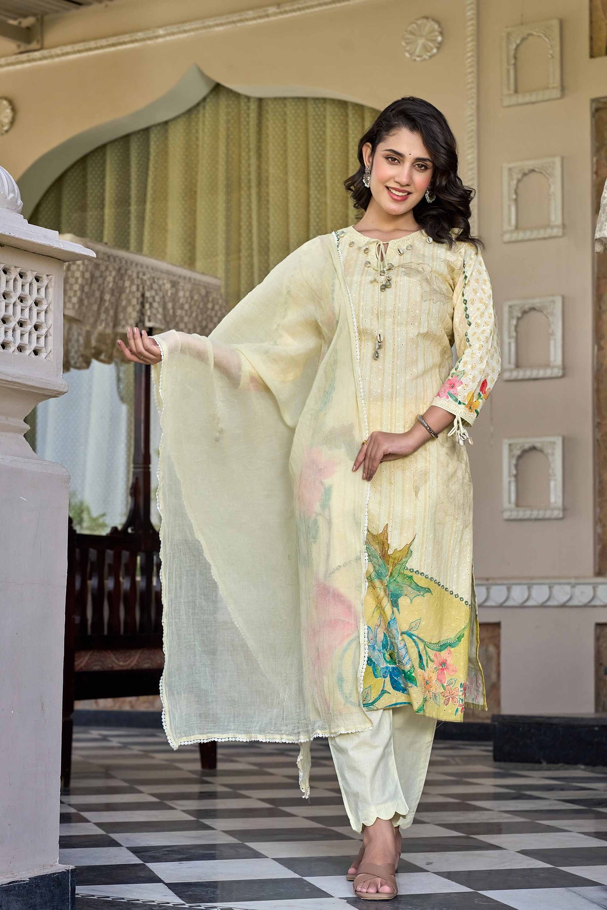 Charika Kurti Set
