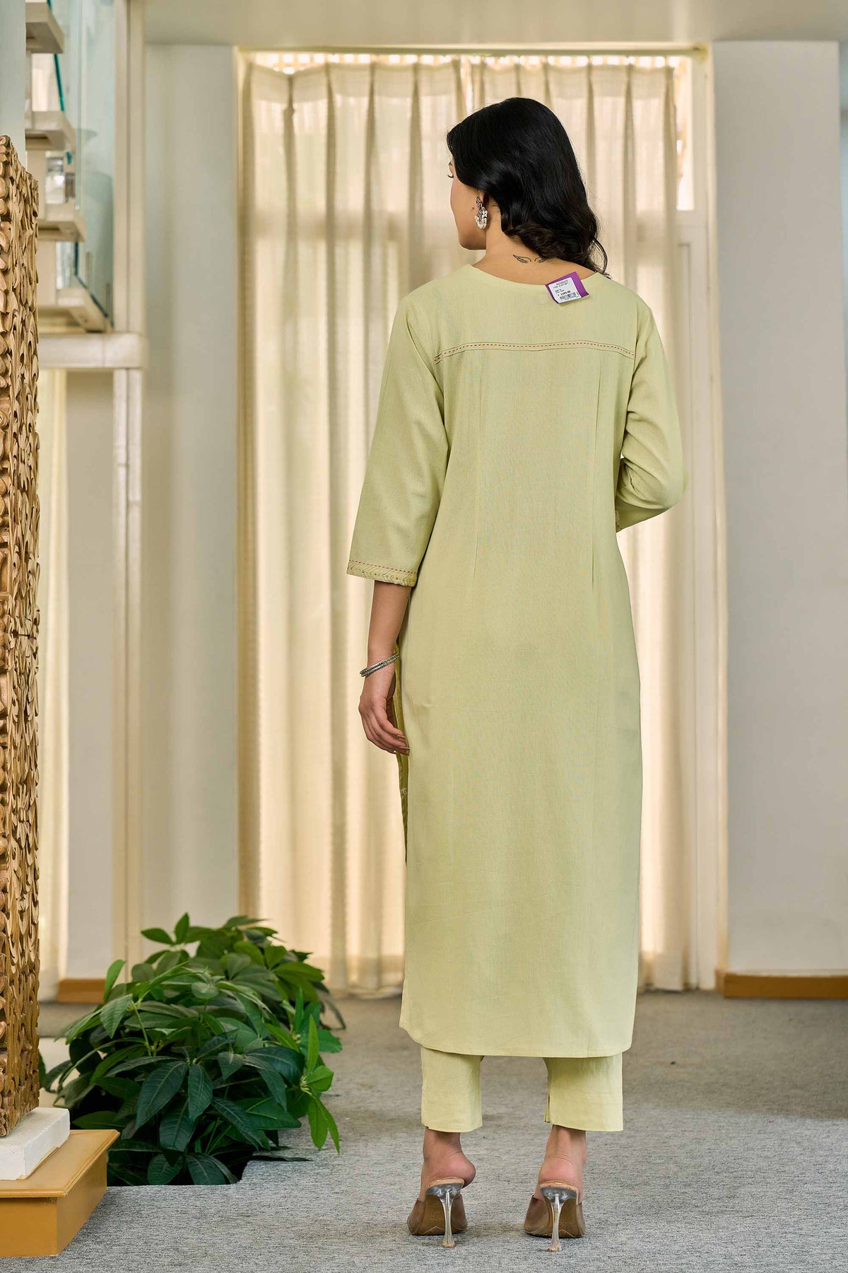 Ruhani Pistachio Green Kurti Set