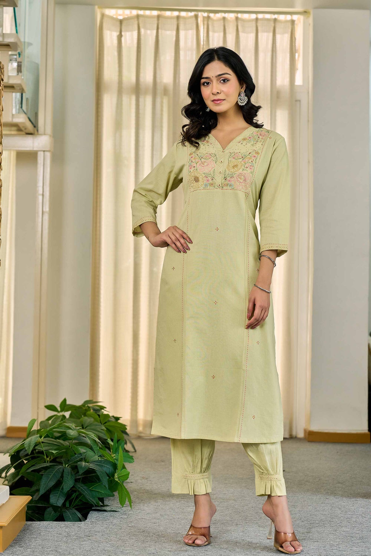 Ruhani Pistachio Green Kurti Set