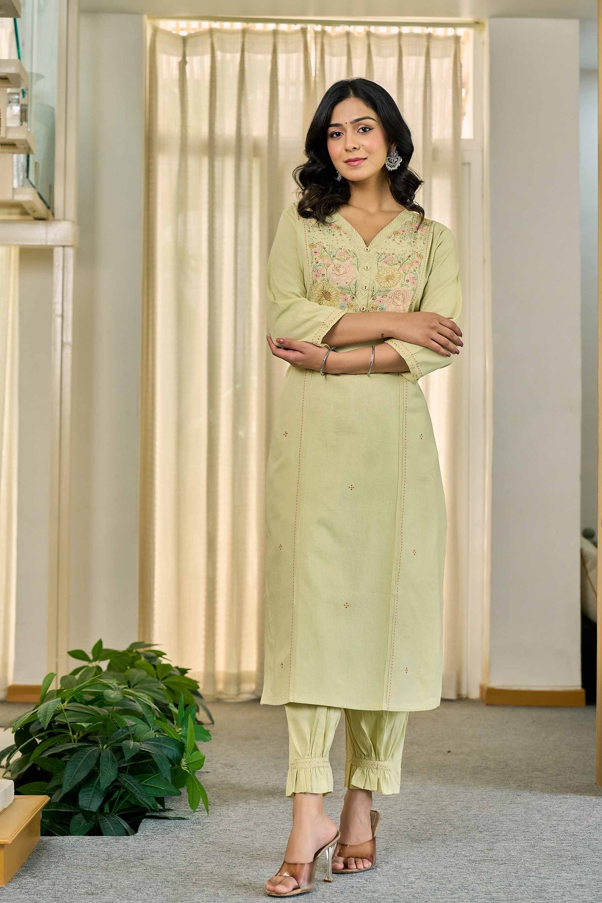 Ruhani Pistachio Green Kurti Set