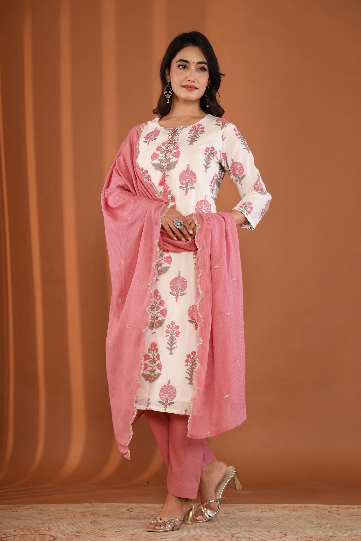 kurti set for women in cotton light pink