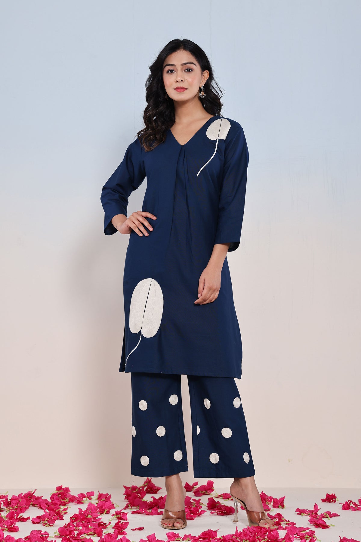 kurti set for women in blue thread work