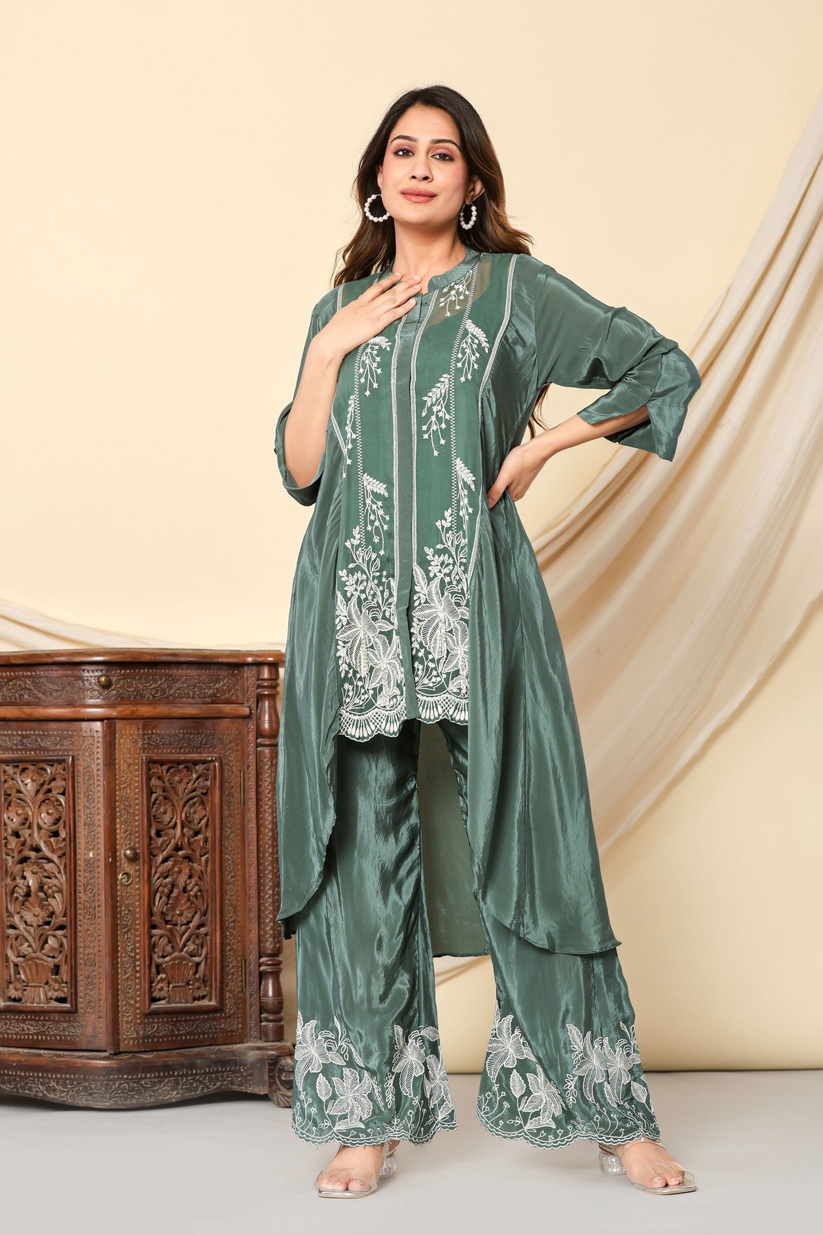 Green Crepe Straight Cut Thread Work Co-Ord Set